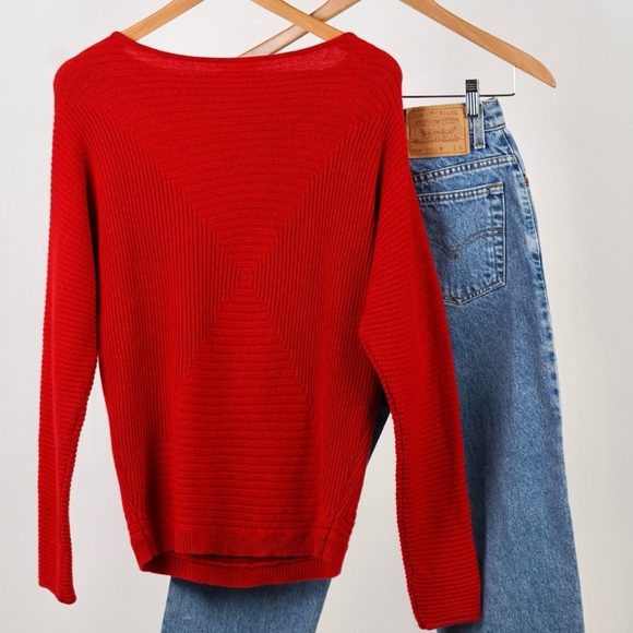 Women red wool and Cashmere  sweater sizes large, red Christmas sweater large. - Picture 2 of 9